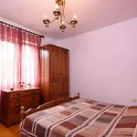 Apartment Salona