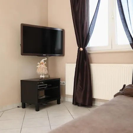 Apartman Salona