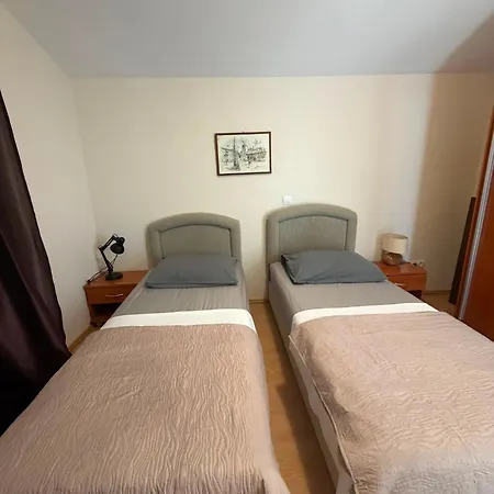 Salona Apartment